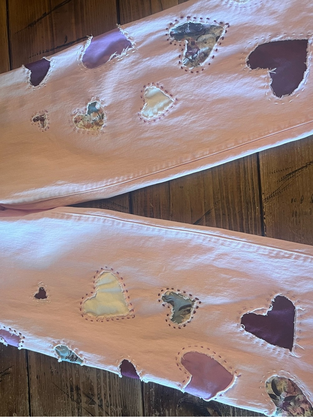 Hand stitched hearts jeans size 6 - Picture 14 of 16